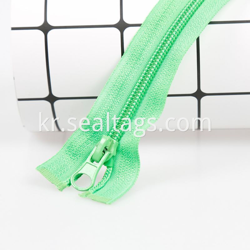 Nylon Coil Zipper